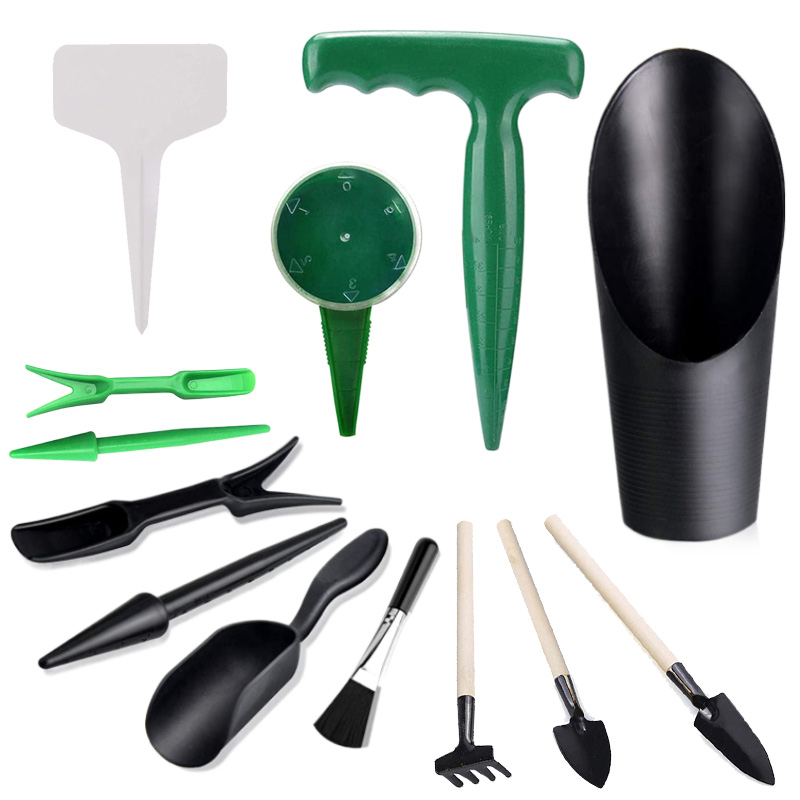 Gardening Tools Store - Mini Gardening Tool Set Label Board
