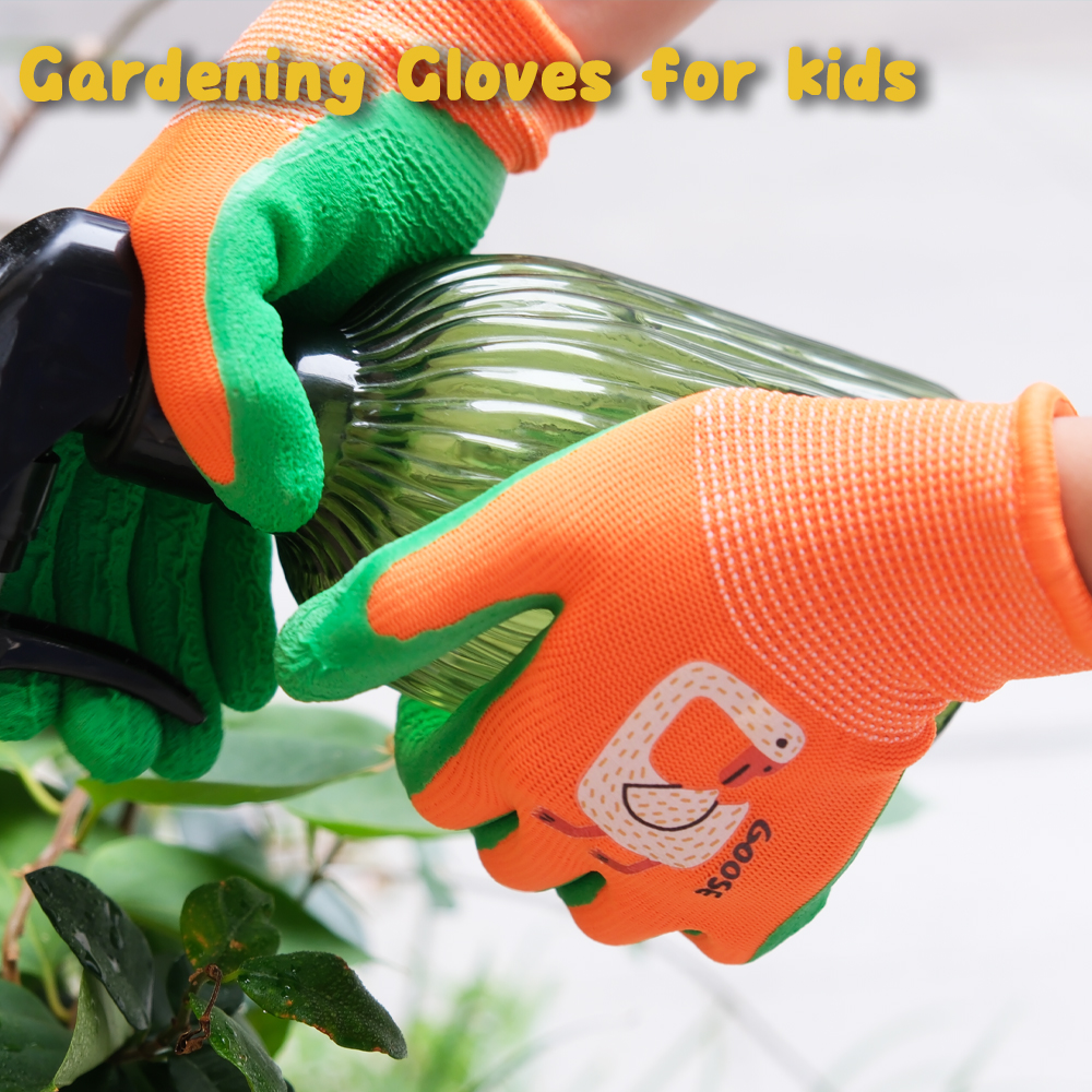 3 Pairs Kids Gardening Gloves  - مراجعة Gardening Tools For 6 Year Old وسعره