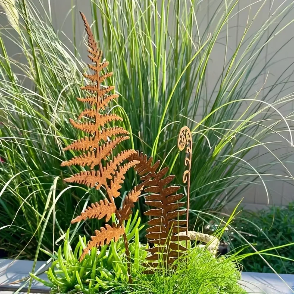 Rusty Fern Leaves Garden Stake - مراجعة Gardening Tools Store وسعره