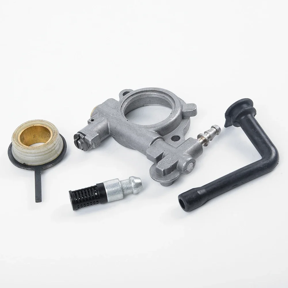 Oil Pump Worm Gear Oil Filter  - مراجعة Gardening Tools Bundle وسعره